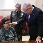 “Bayrağımız Göklerde Özgürce Dalgalanıyorsa, Bu Topraklarda Huzur İçinde Yaşayabiliyorsak Bunu Şehitlerimize ve Gazilerimize Borçluyuz”